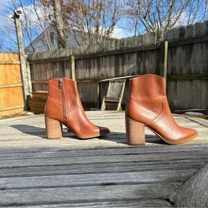 STEVE MADDEN Cate Brown Leather Ankle Boot Bootie Chunk Heel Western Size 5.5‎